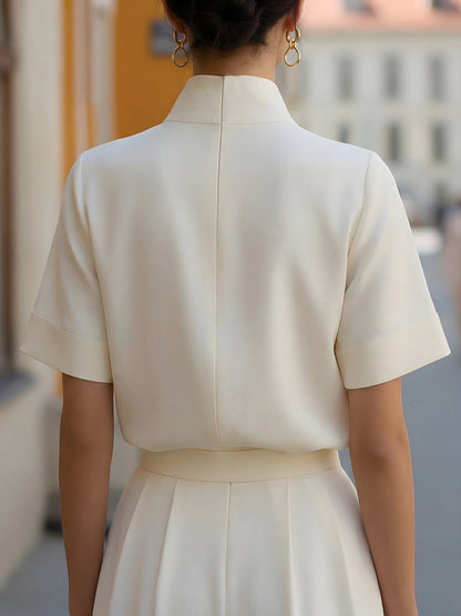 Clara | Blusa minimalista de corte elegante